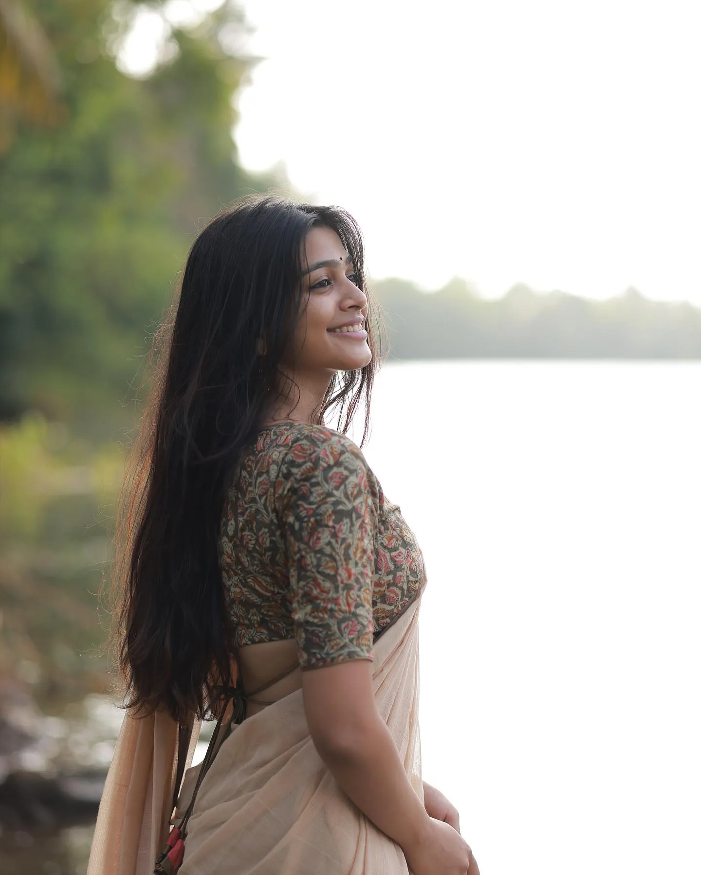 Ananthika Sanilkumar - ananthika-sanilkumar-sexy-18.webp